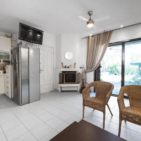 Villa #luxlikehome Margi Summer House *