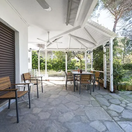 Margi Summer House By Luxlikehome *